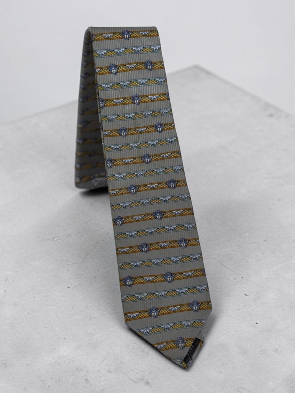 Giani Versace Men's Geometric Stripe Patterned 100% Silk Tie